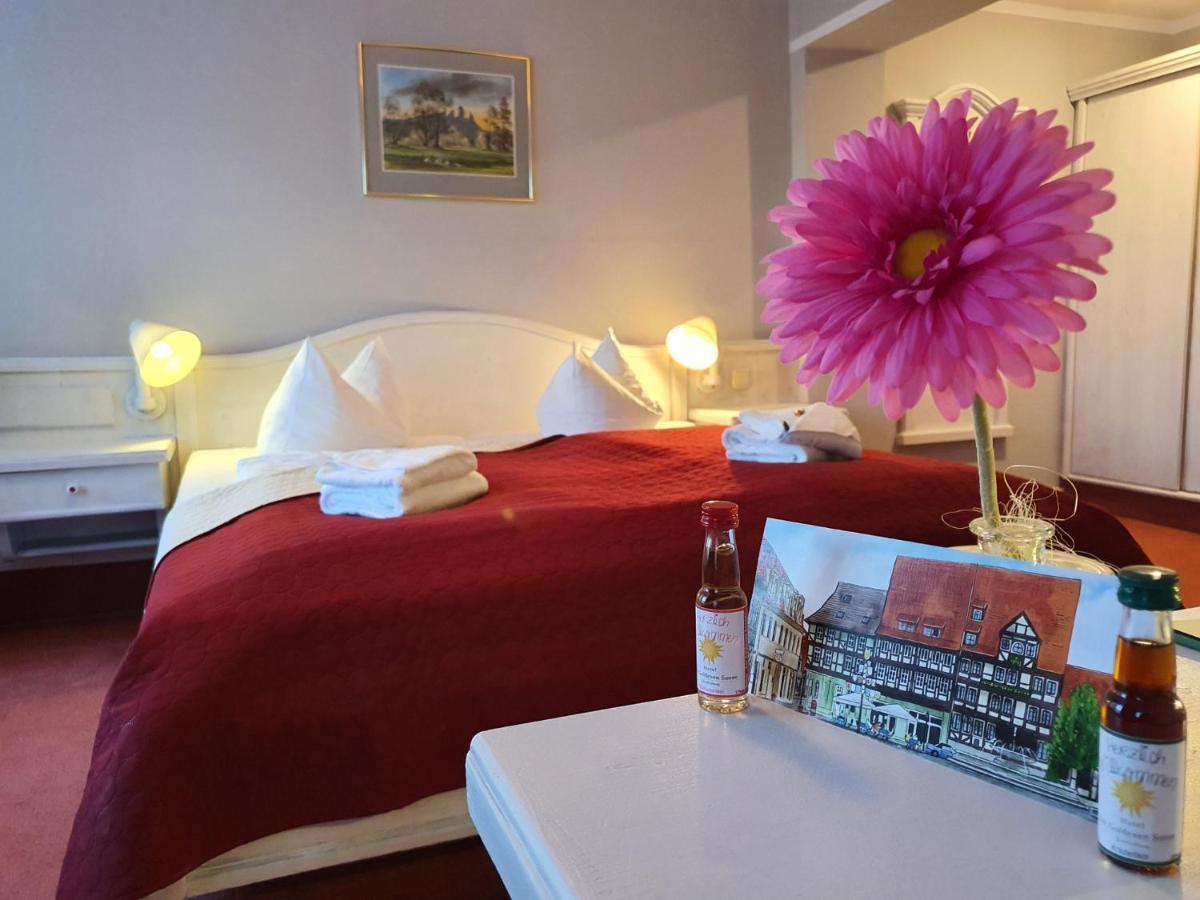 Hotel Zur Goldenen Sonne Quedlinburg Kültér fotó