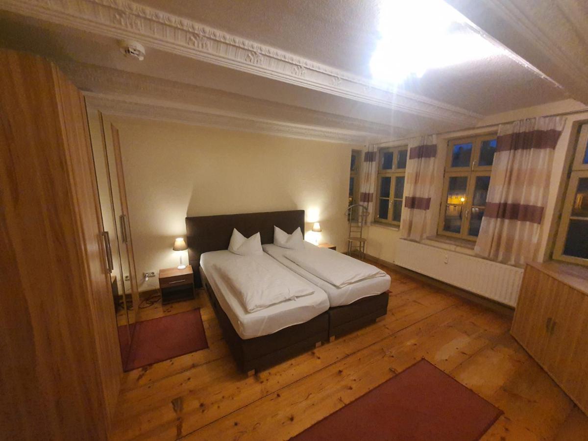 Hotel Zur Goldenen Sonne Quedlinburg Kültér fotó