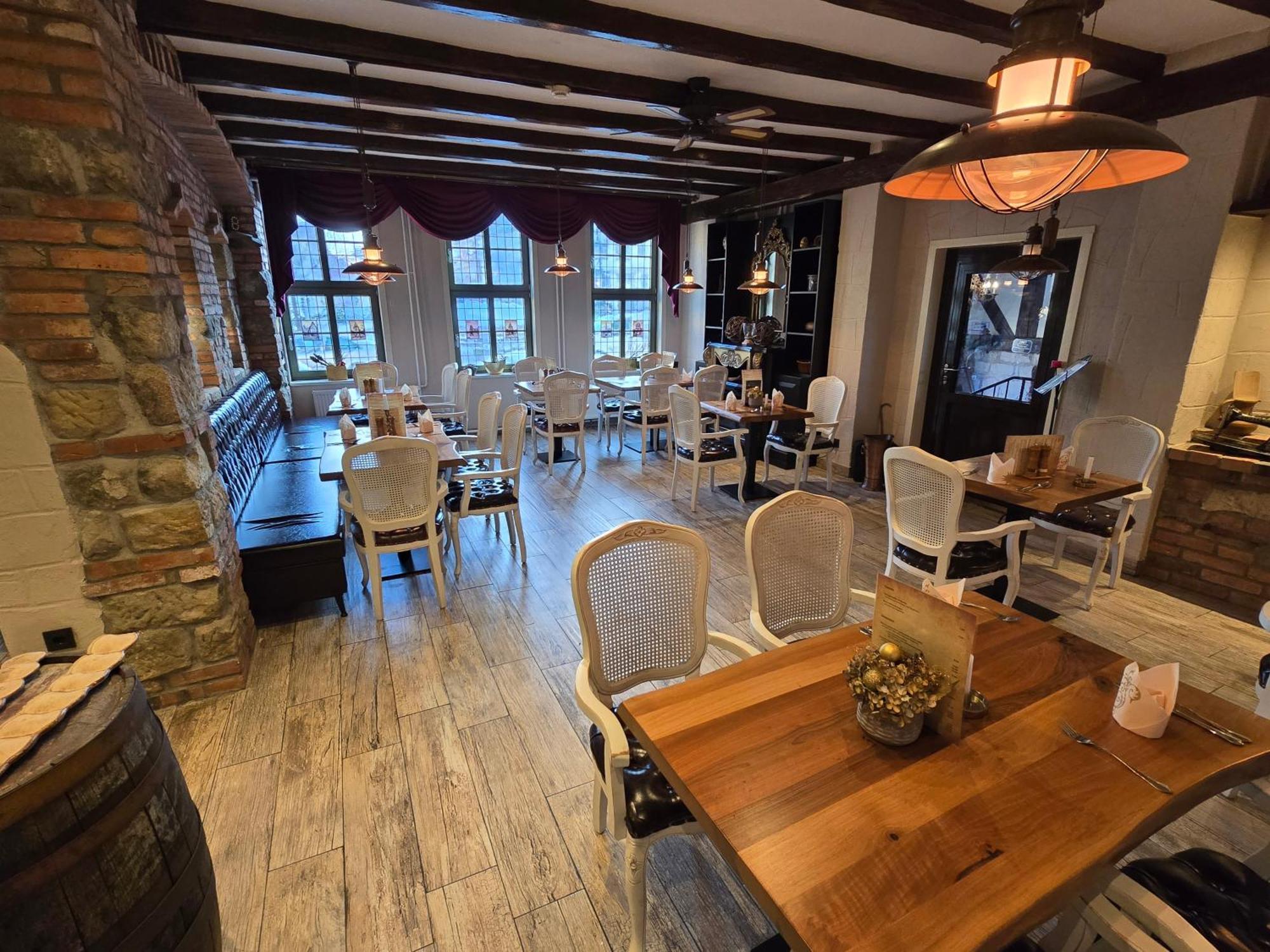 Hotel Zur Goldenen Sonne Quedlinburg Kültér fotó