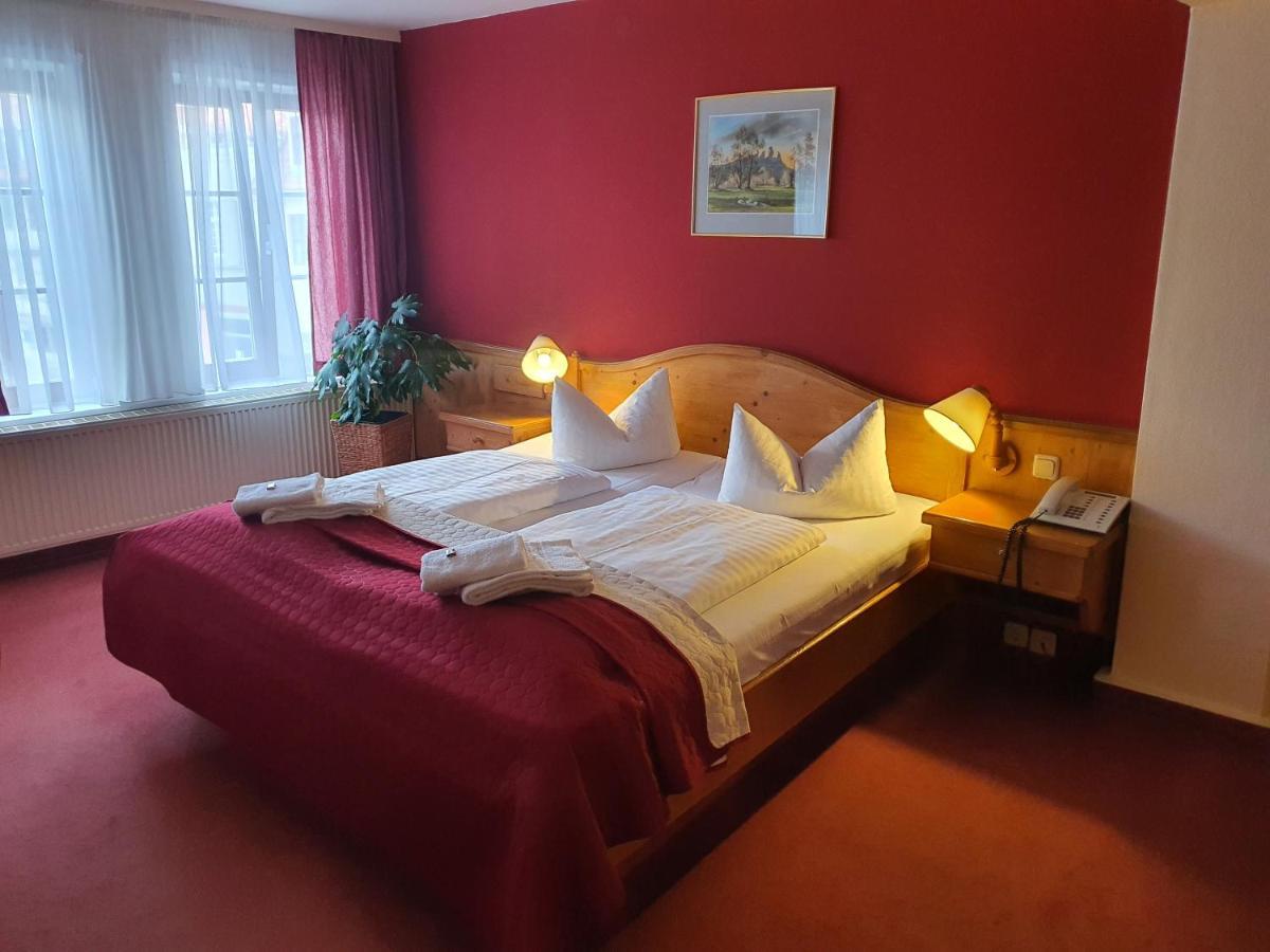 Hotel Zur Goldenen Sonne Quedlinburg Kültér fotó