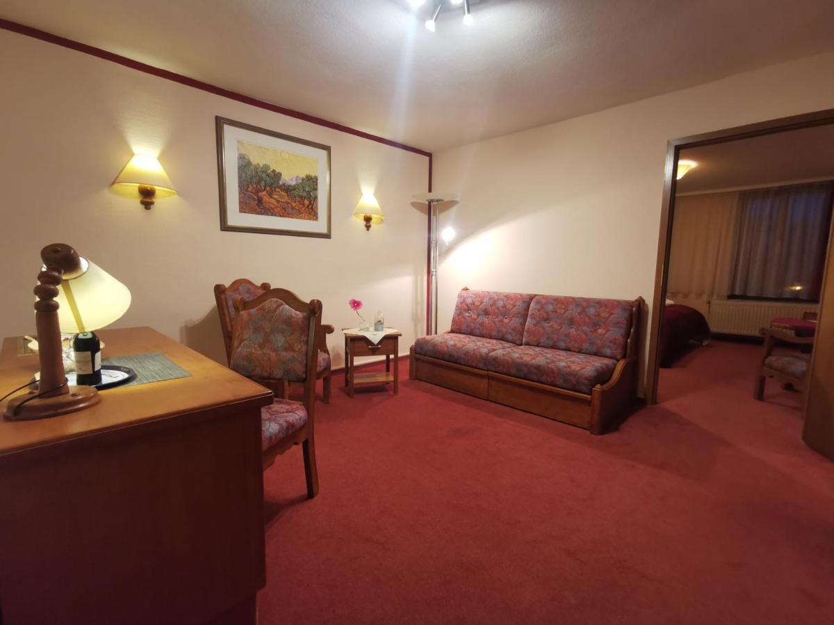 Hotel Zur Goldenen Sonne Quedlinburg Kültér fotó