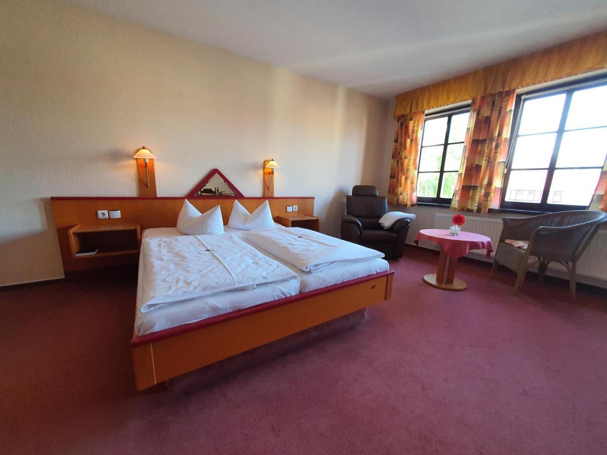 Hotel Zur Goldenen Sonne Quedlinburg Kültér fotó